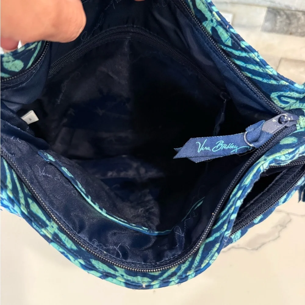 Vera Bradley blue crossbody - Picture 5 of 7